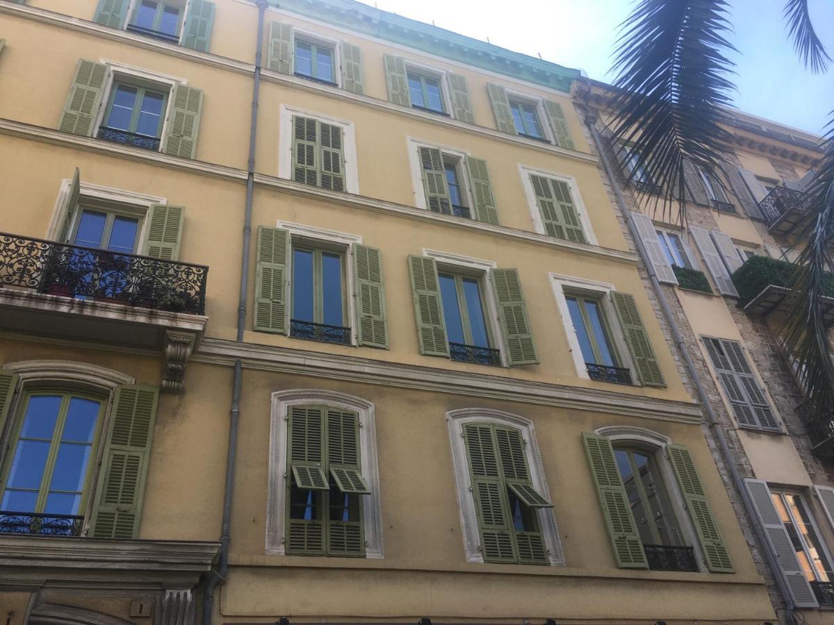 Apartment Au Coeur De *